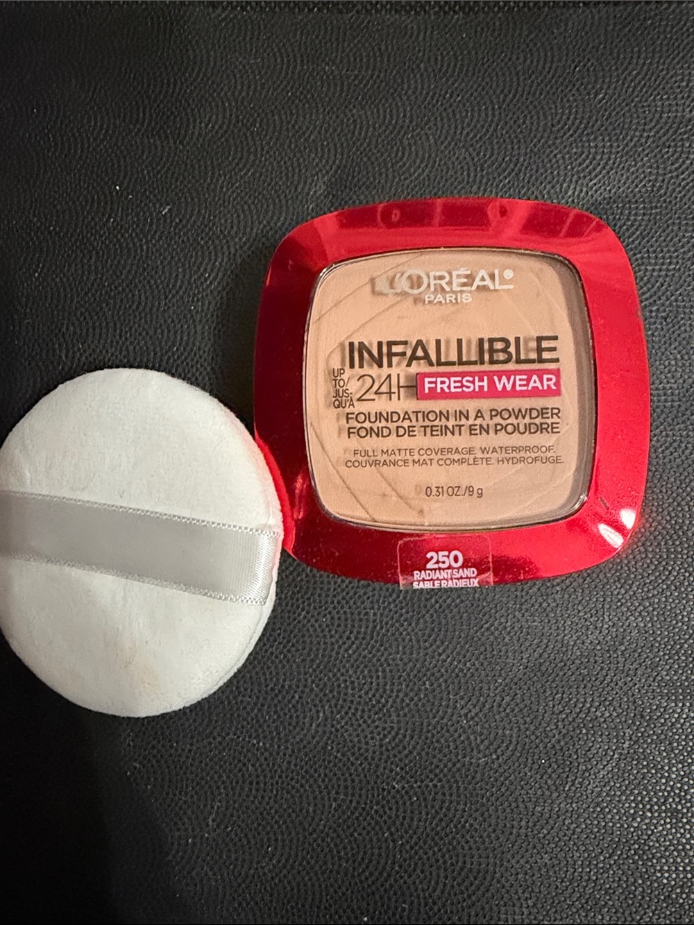 L'Oréal Paris Infallible 24H Fresh Wear Foundation  Powder compact case- NWNT